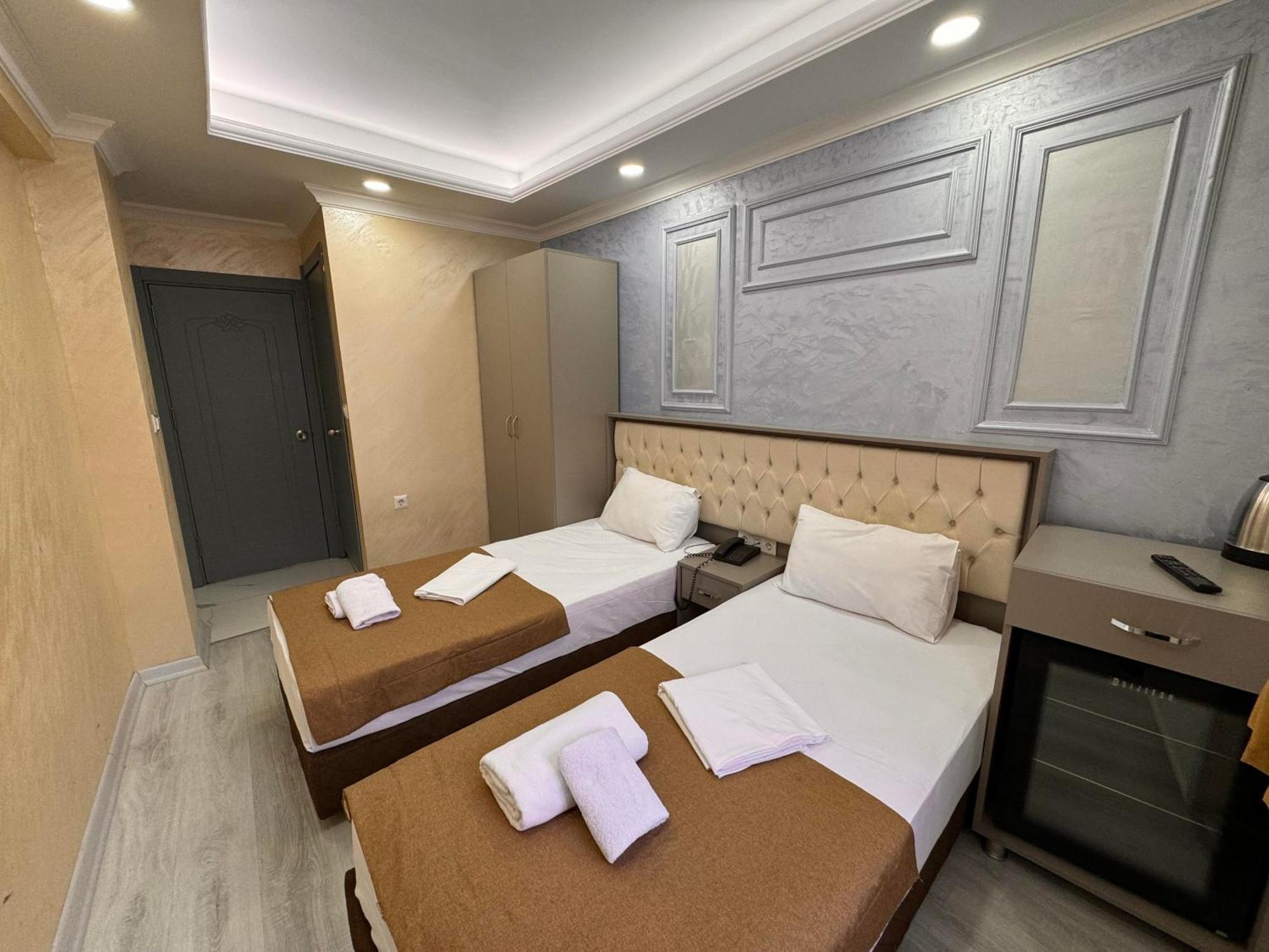 Grand Kybele Hotel Истанбул Стая снимка