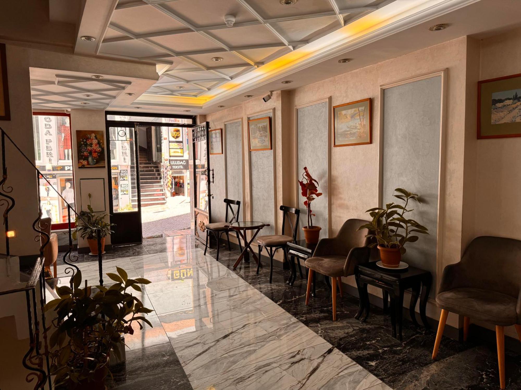 Grand Kybele Hotel Истанбул Екстериор снимка