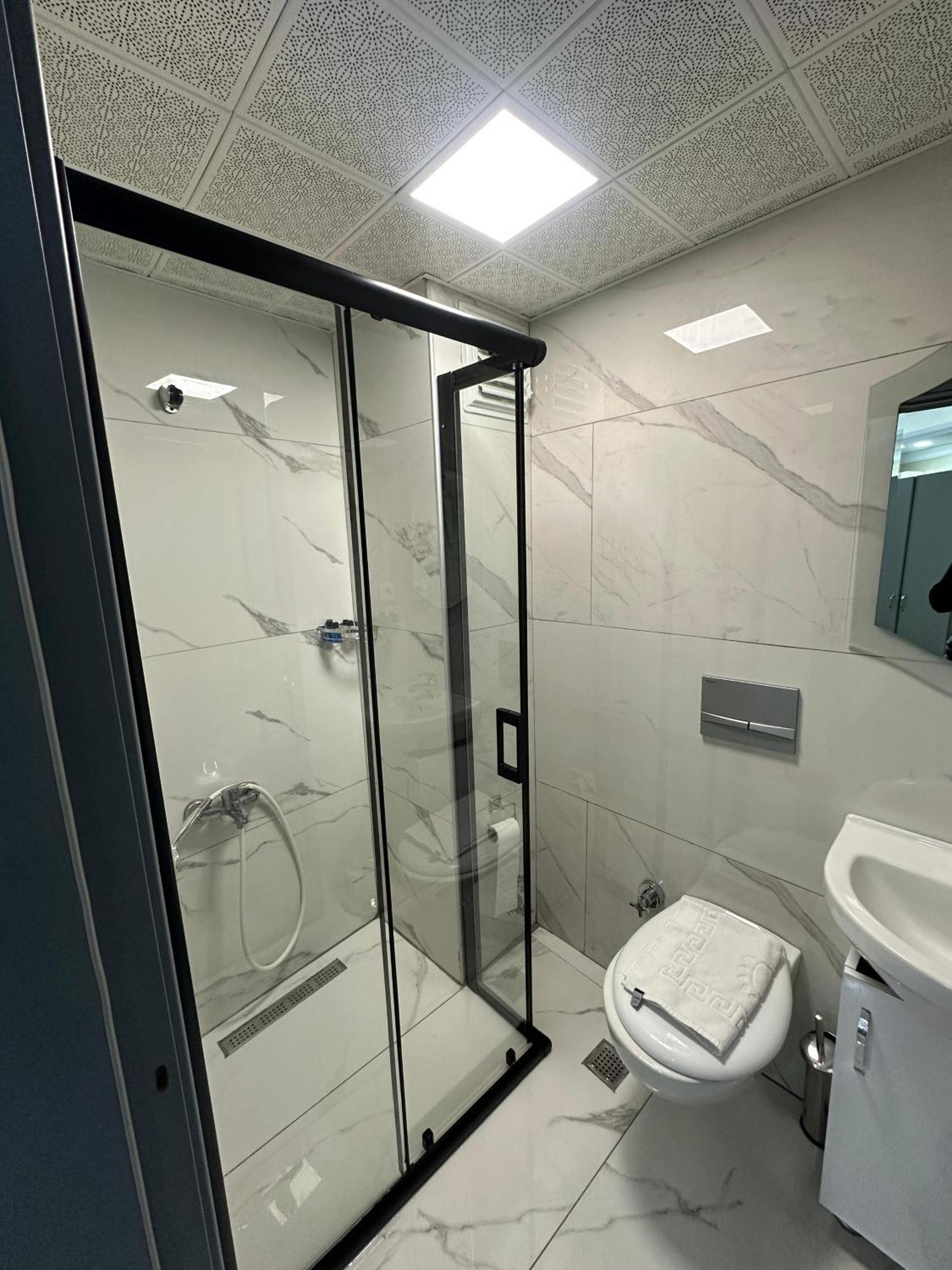 Grand Kybele Hotel Истанбул Екстериор снимка