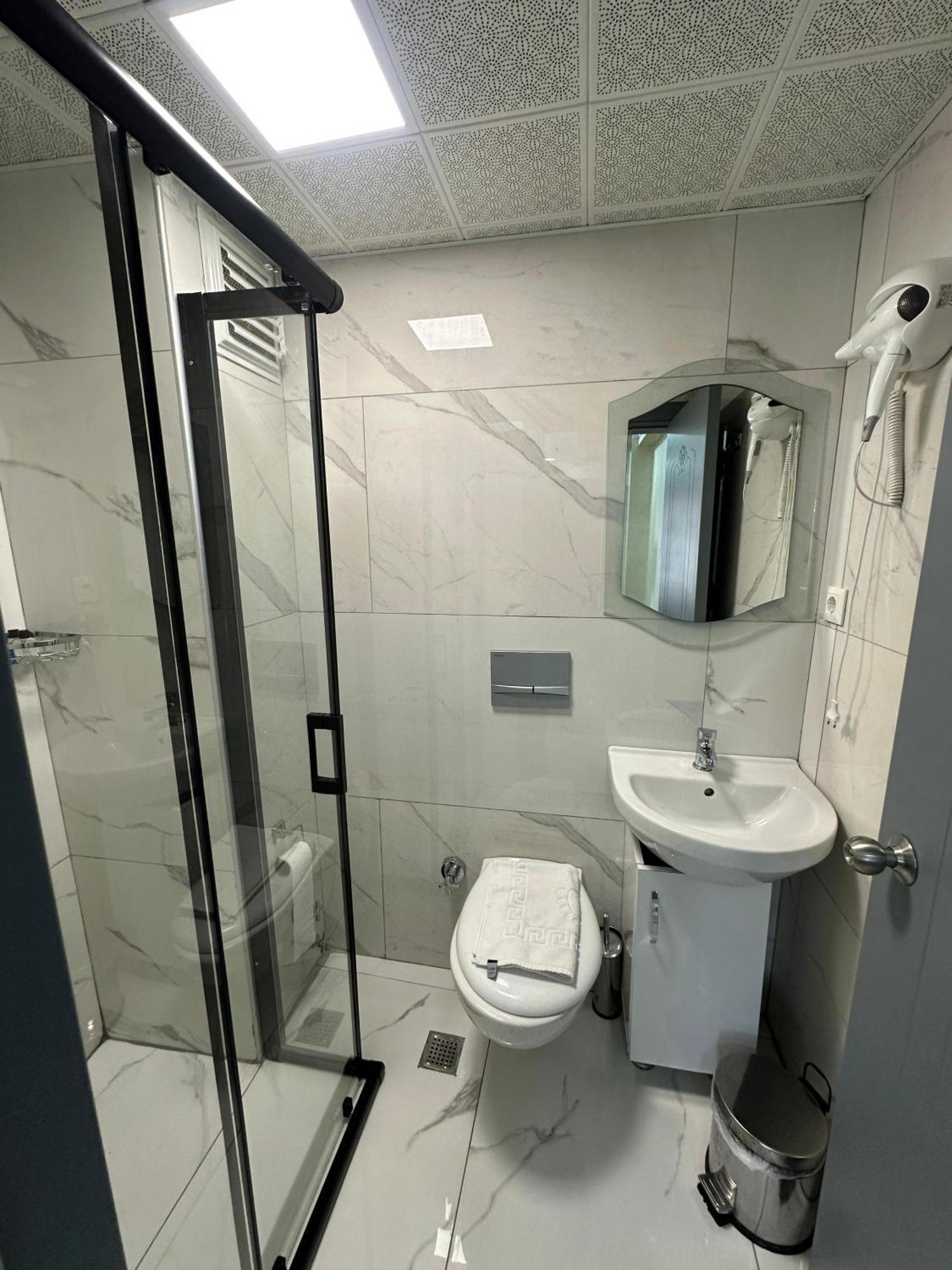 Grand Kybele Hotel Истанбул Екстериор снимка